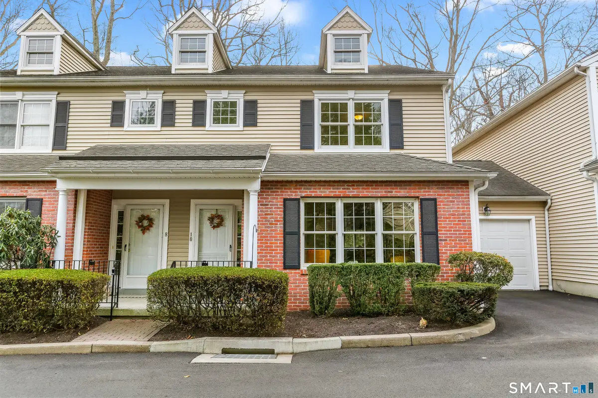 10 Hawthorne Ridge Circle #10, Trumbull, CT 06611 - Image #1