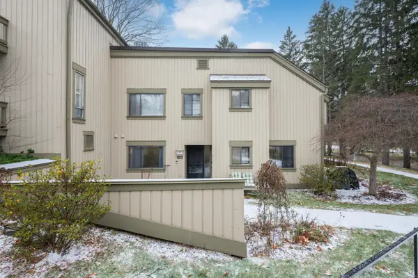 496 Heritage Village #A, Southbury, CT 06488