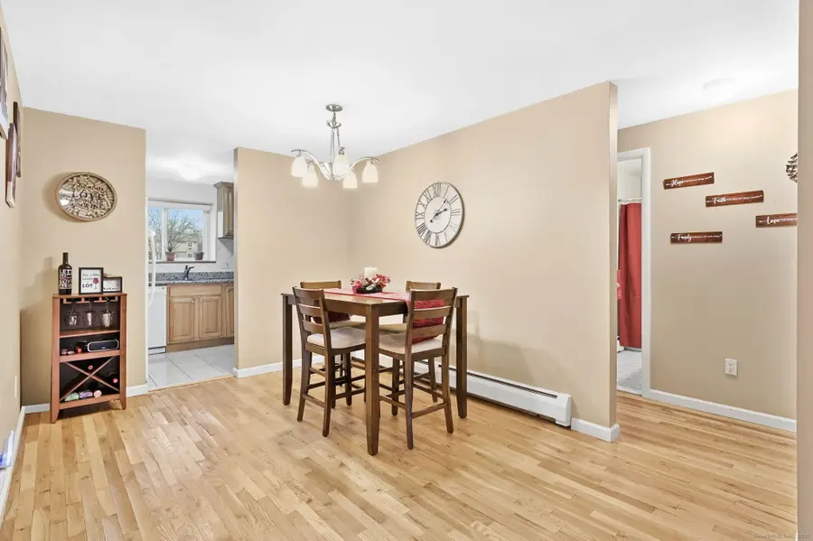 7 Carillon Drive #APT C, Rocky Hill, CT 06067 - Image #3