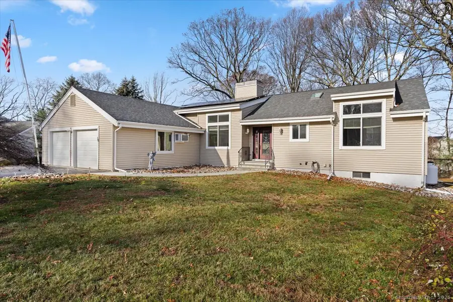 16 Partridge Lane, Milford, CT 06461 - Image #2