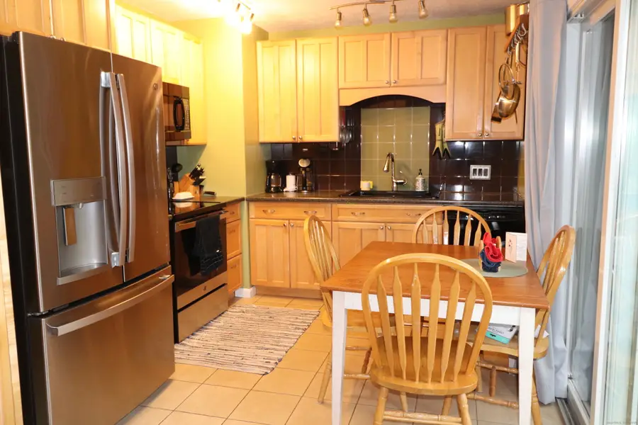 33 Cedar Lane, Norwich, CT 06360 - Image #3