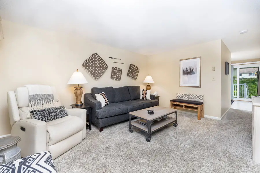 143 Julia Terrace #143, Middletown, CT 06457 - Image #3