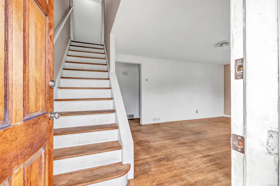 24 Beaverbrook Road, Milford, CT 06461 - Image #3