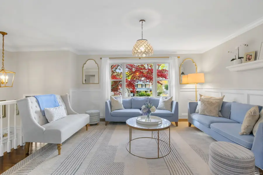 83 Woodridge Drive South, Stamford, CT 06902 - Image #3