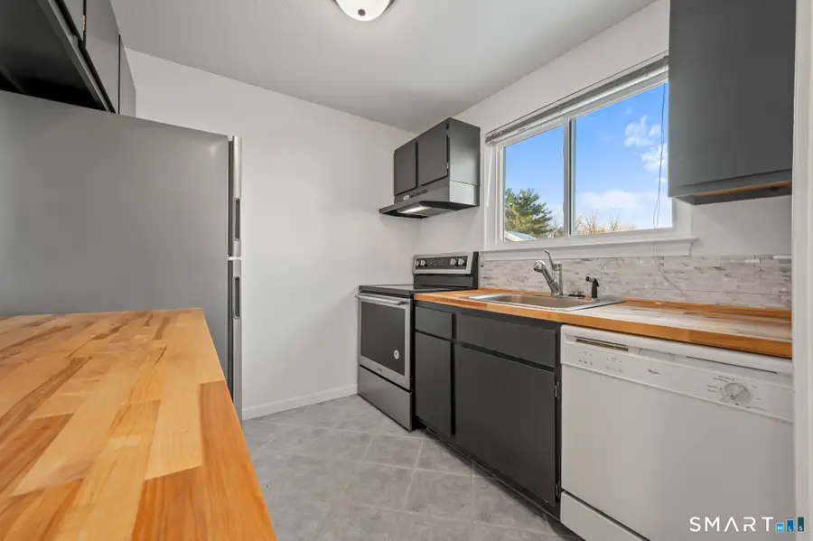 16 Seymour Road #17-D, East Granby, CT 06026 - Image #2