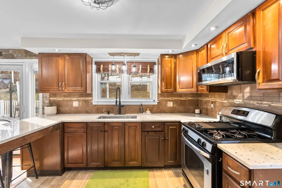 170 Dayl Drive, Berlin, CT 06037 - Image #2