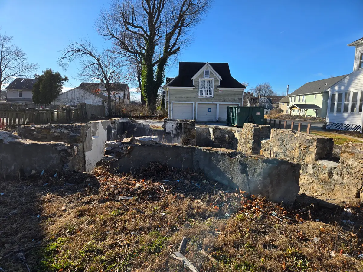 14 Locust Avenue, Danbury, CT 06810 - Image #1