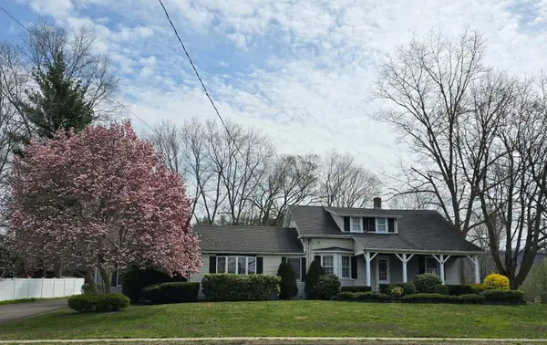 689 Bee Street, Meriden, CT 06450