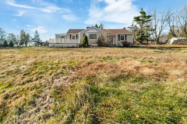 349 Amity Road, Bethany, CT 06524