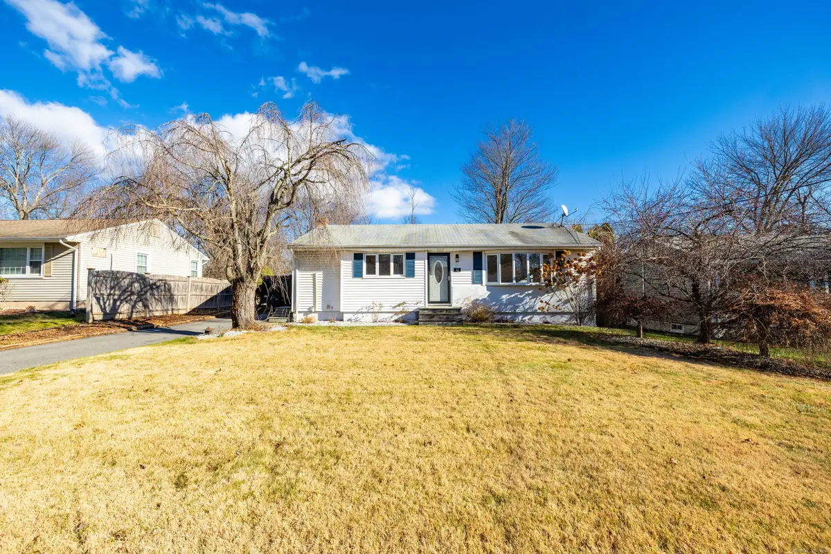 42 Avery Road, Newington, CT 06111 - Image #1