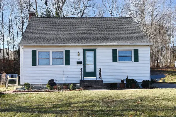 31 Broadview Parkway, Middletown, CT 06457