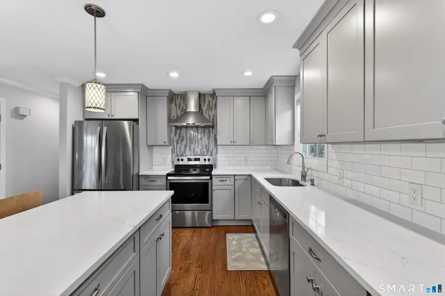 826 Quarter Mile Road, Orange, CT 06477 - Image #3