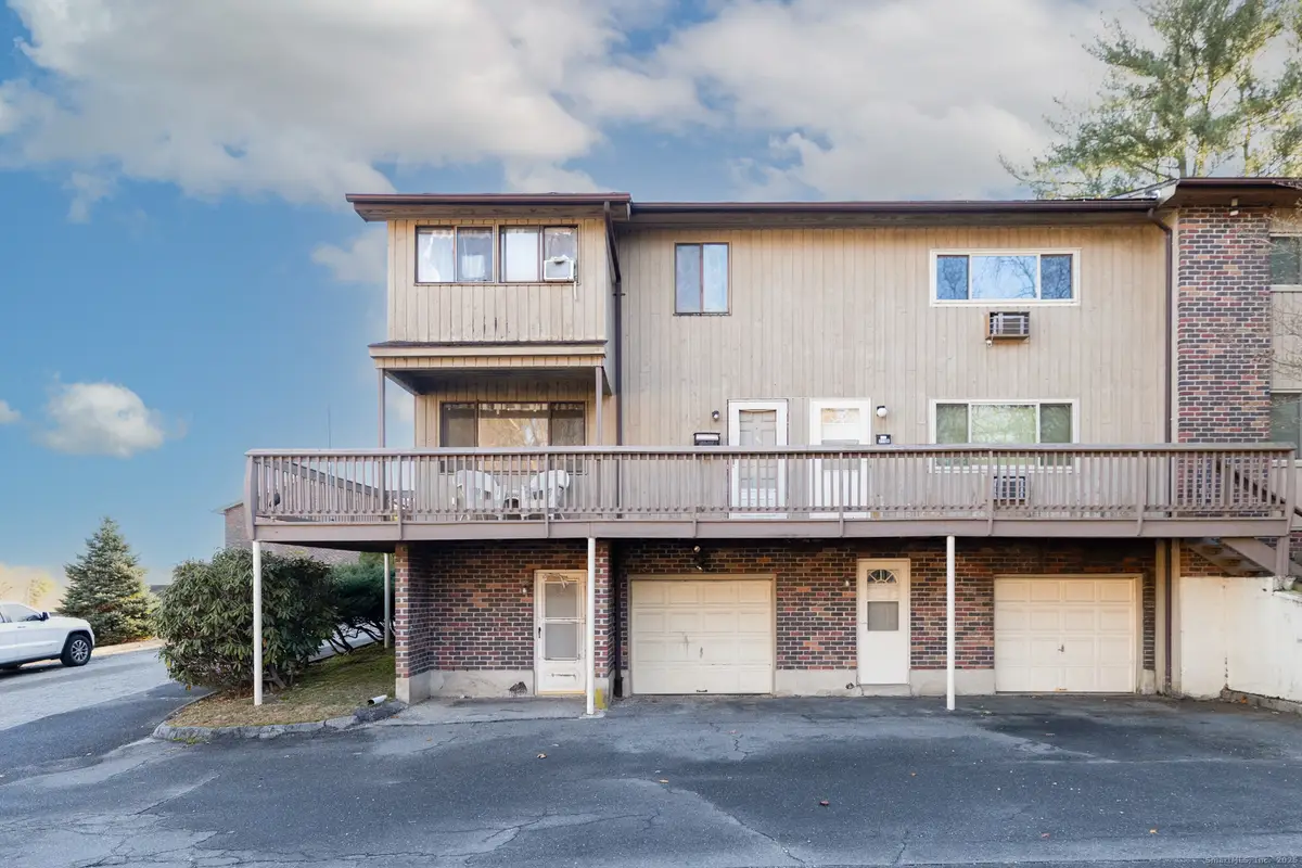 210 Oakville Avenue #APT A, Waterbury, CT 06708 - #1