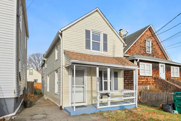 62 Roosevelt Avenue, Stratford, CT 06615