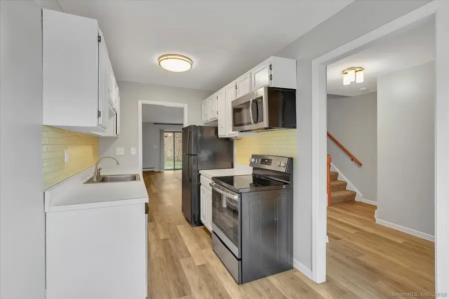 10 Briar Court #10, Cromwell, CT 06416 - Image #2