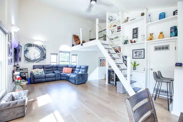 32 Pine Street #APT 27, Norwalk, CT 06854