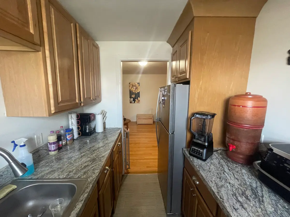 24 Merrill Street #APT C4, Hartford, CT 06106 - Image #1