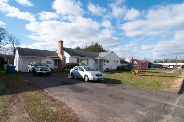 30 Adeline Avenue, Bristol, CT 06010