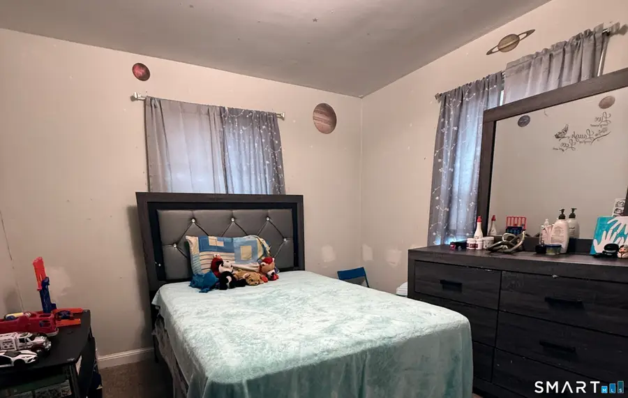 562 Piedmont Street, Waterbury, CT 06706 - #2