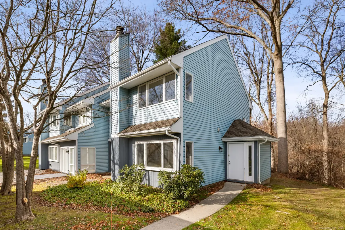 180 Dusky Lane #180, Suffield, CT 06078 - Image #1