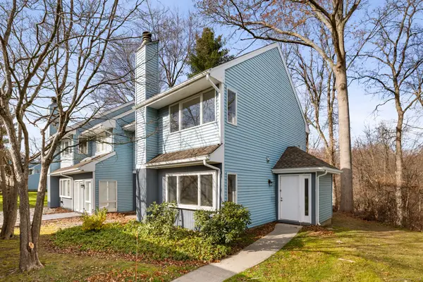 180 Dusky Lane #180, Suffield, CT 06078