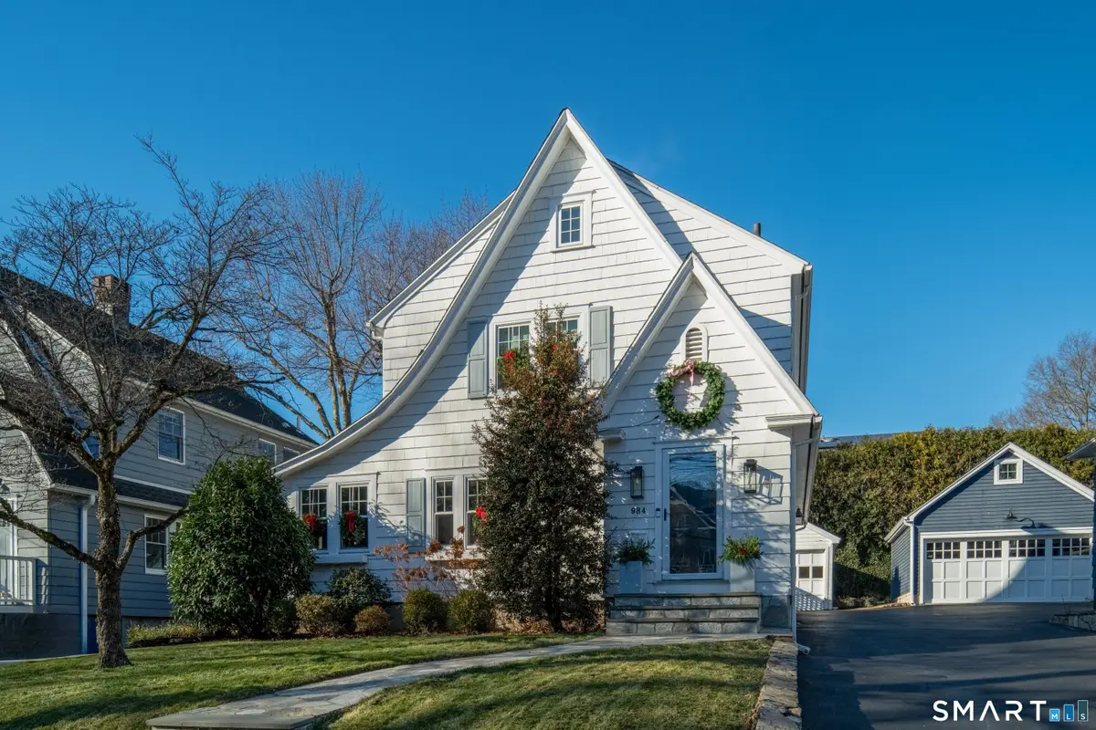 984 Valley Road, Fairfield, CT 06825 - Image #1