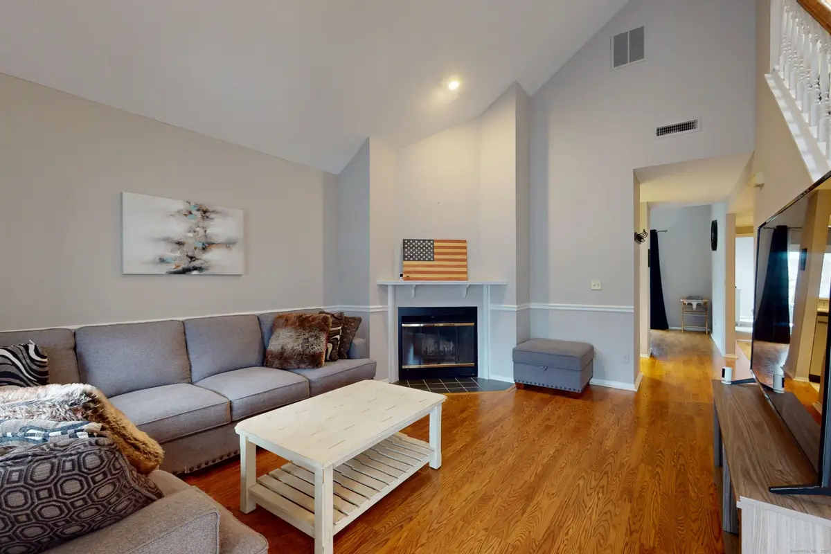 20 Raymond Place #3-14B, Danbury, CT 06810 - Image #1