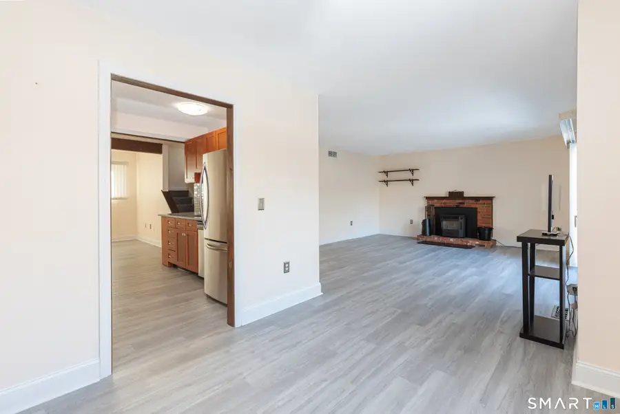 24 Woods Way #122A, Woodbury, CT 06798 - #3