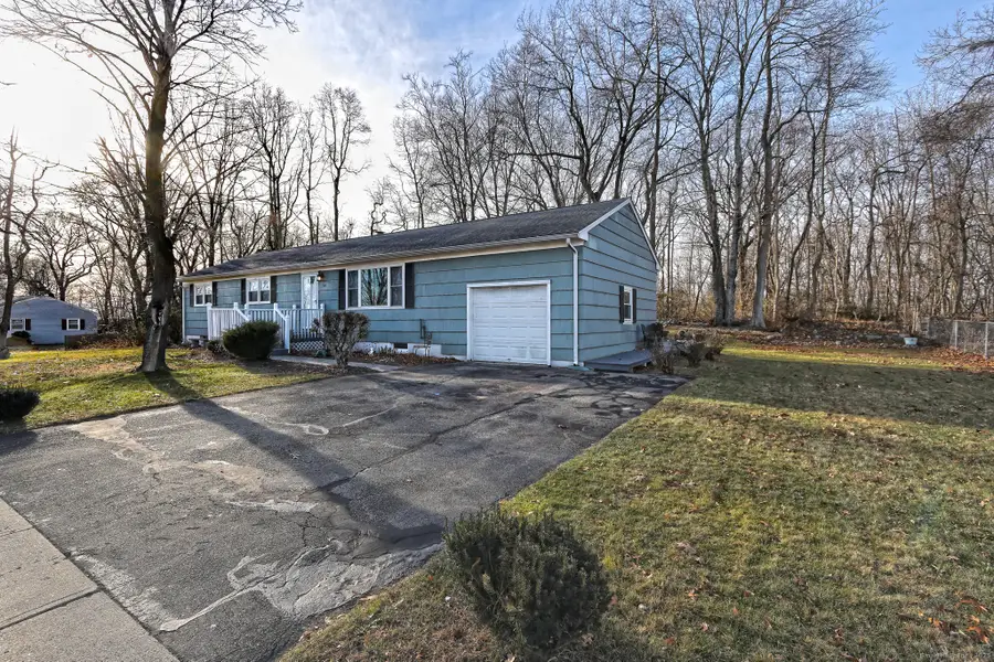 53 Pheasant Road, West Haven, CT 06516 - Image #2
