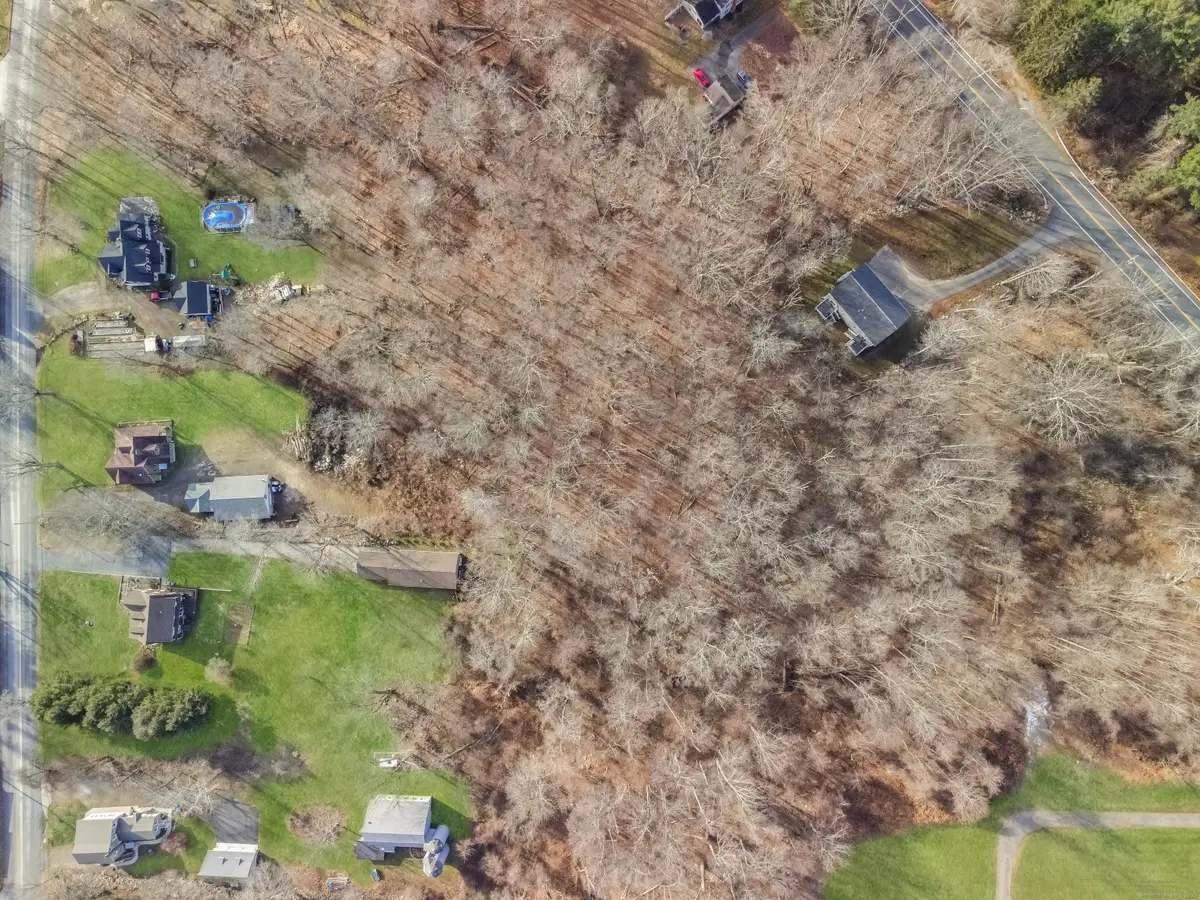 West High Street, East Hampton, CT 06424 - Image #1