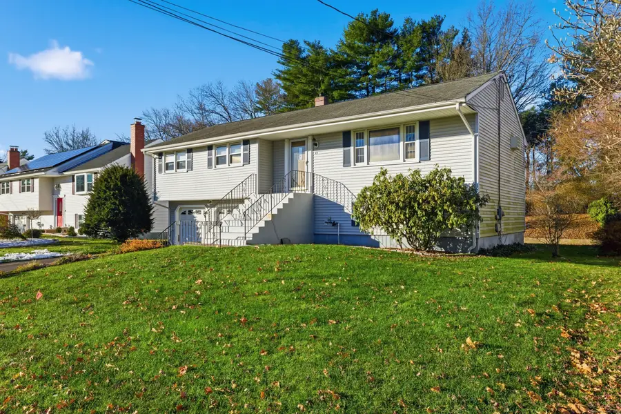 43 Burnham Drive, West Hartford, CT 06110 - Image #3