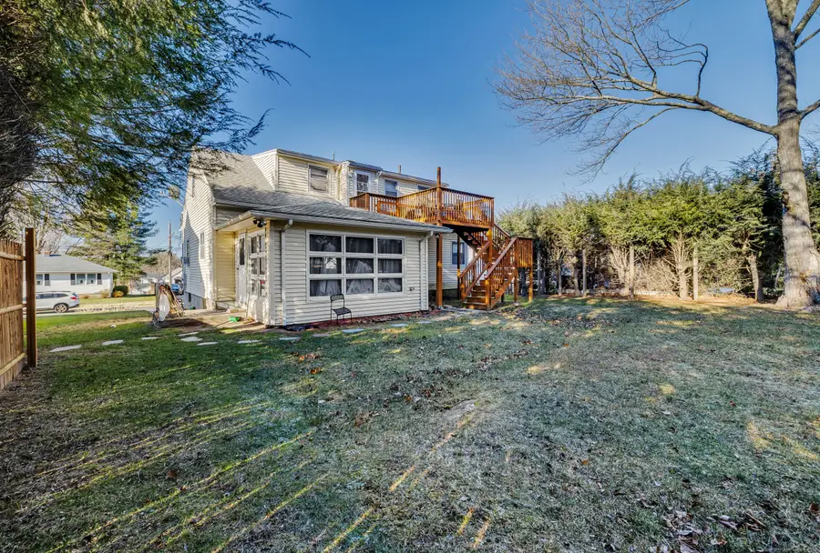 40 Leaf Avenue, Waterbury, CT 06705 - Image #2