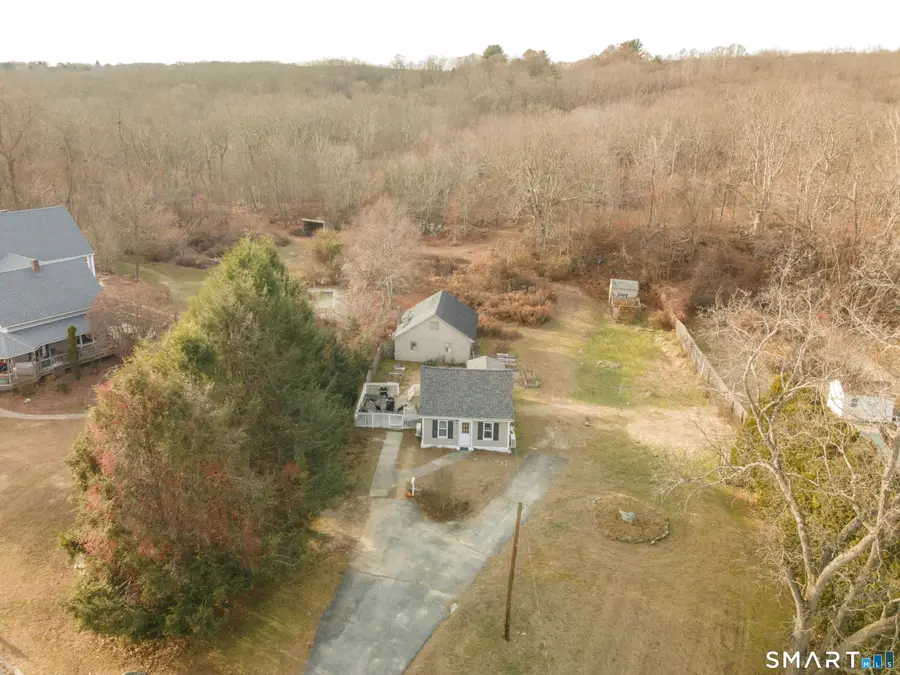 92 Hunters Avenue, Taftville, CT 06380 - Image #2