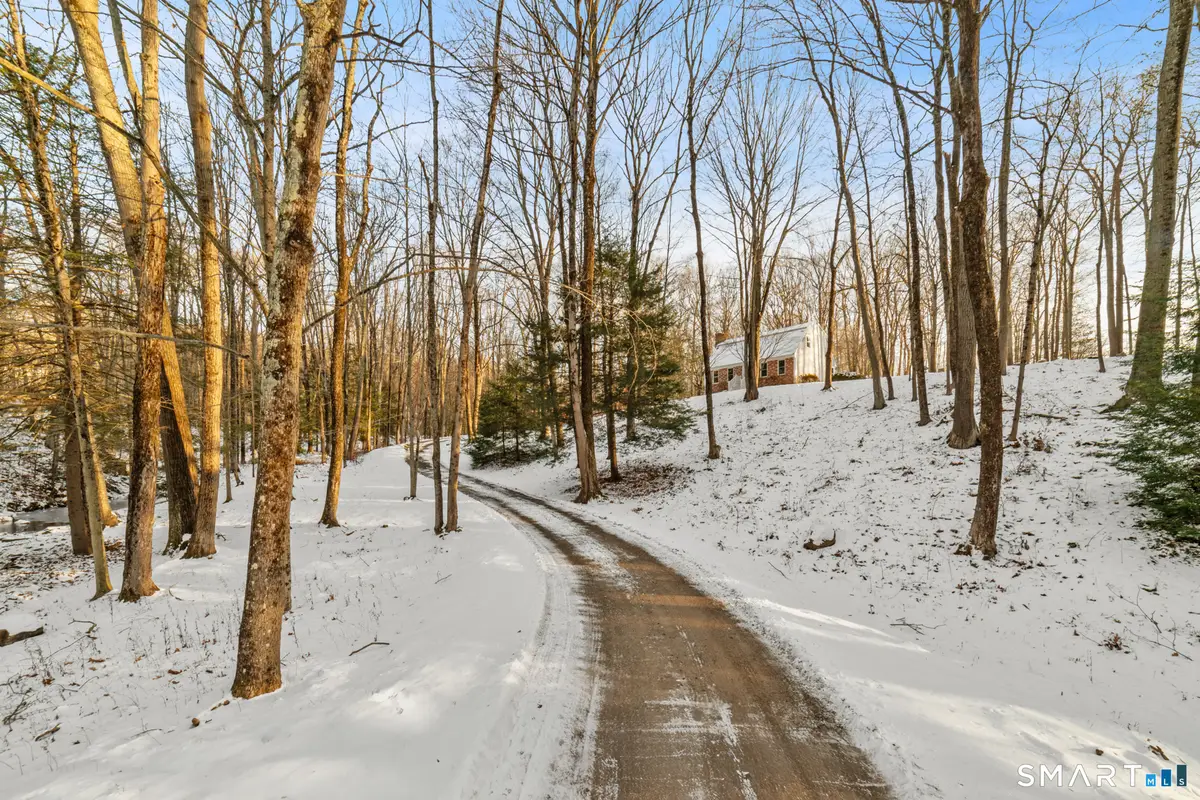 672 Old Waterbury Road, Southbury, CT 06488 - Image #1