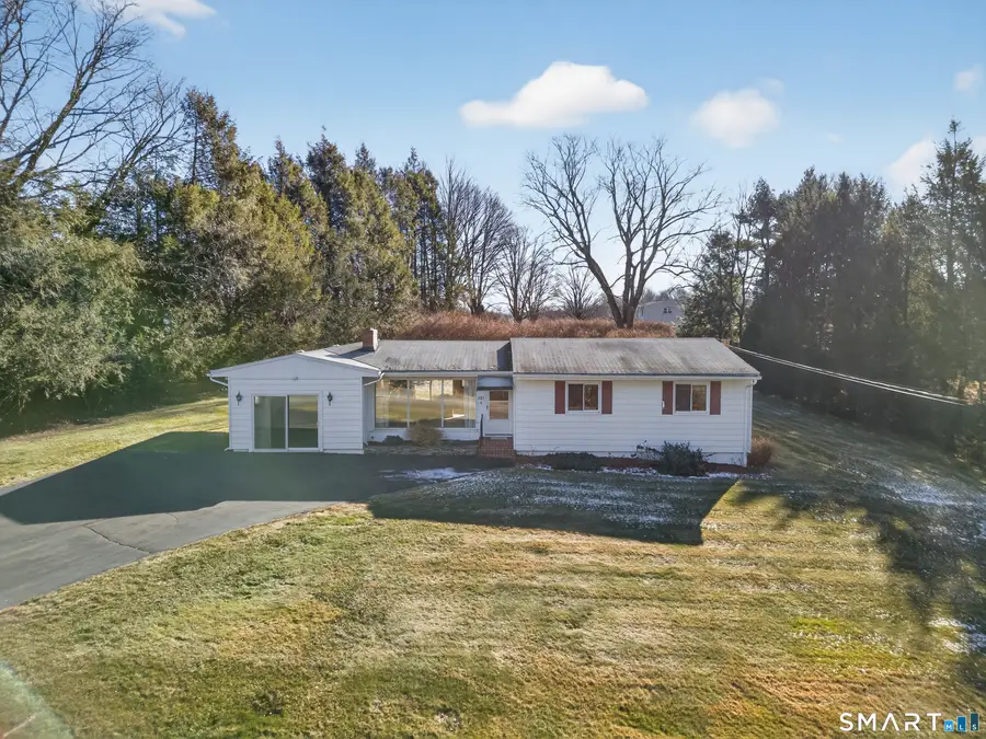 781 Hamilton Avenue, Watertown, CT 06795 - Image #2