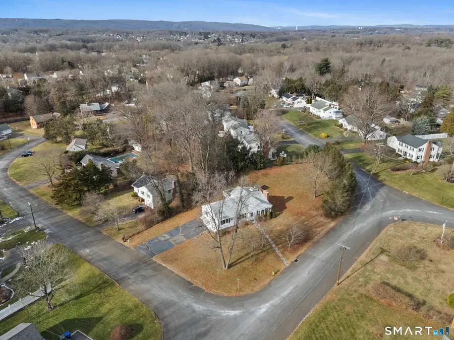 46 Skyline Drive, Southington, CT 06489 - Image #3