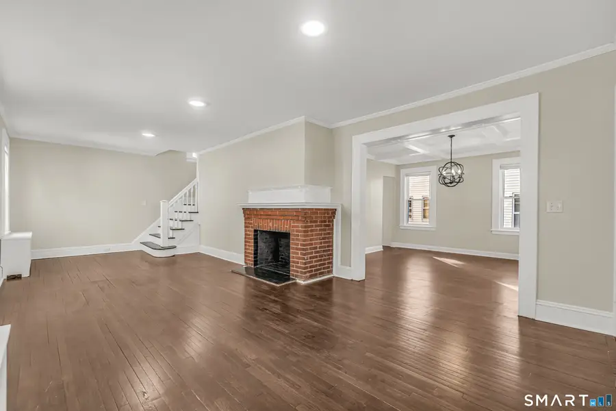 125 East Eaton Street, Bridgeport, CT 06604 - Image #3