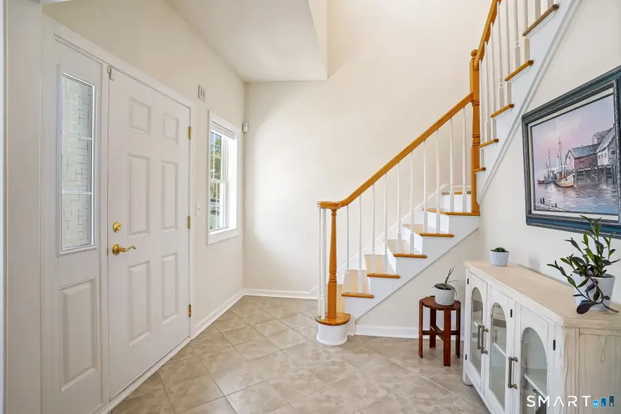 10 Lucius Court #10, Milford, CT 06461 - Image #2