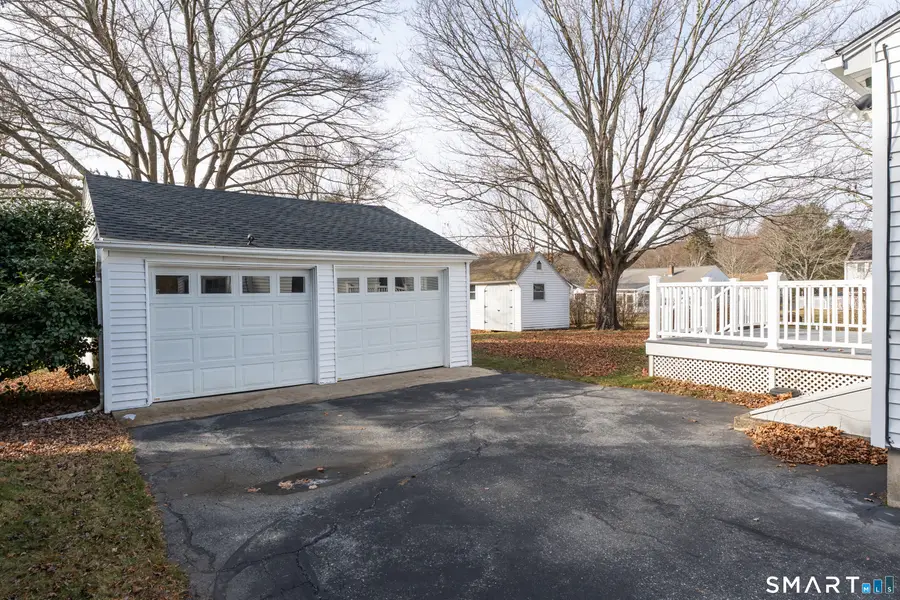 18 Mackenzie Road, Waterford, CT 06385 - Image #3