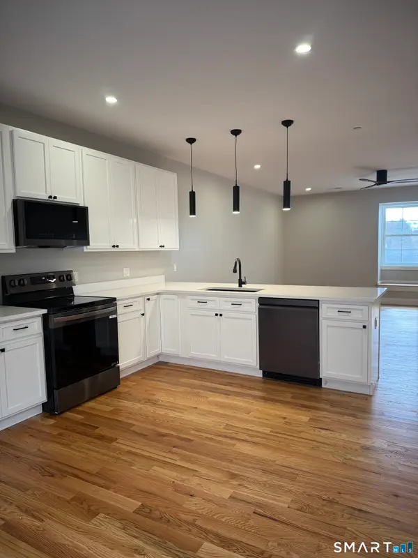 243 Echo Lake Road #B7, Watertown, CT 06795