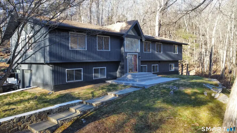 26 Hill Farm Road, Weston, CT 06883 - Image #2