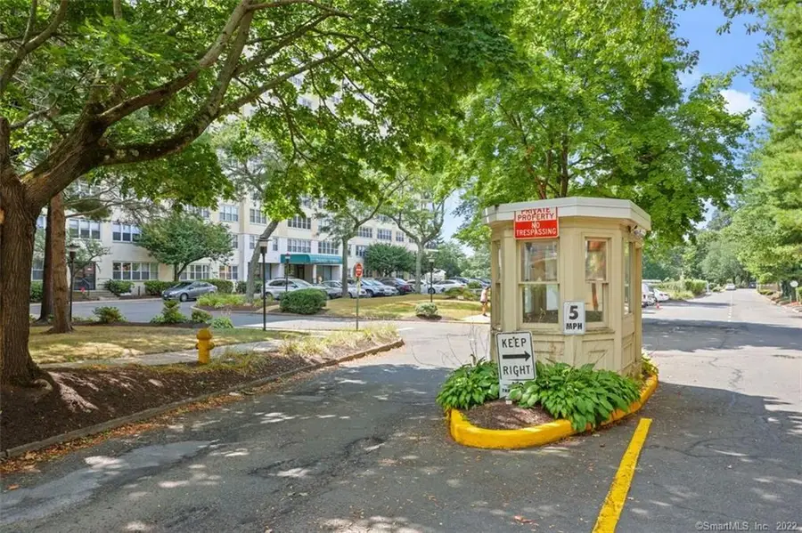 2625 Park Avenue #6M, Bridgeport, CT 06604 - Image #2