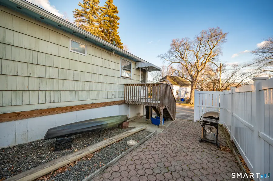 17 Hazel Street, Fairfield, CT 06825 - Image #3