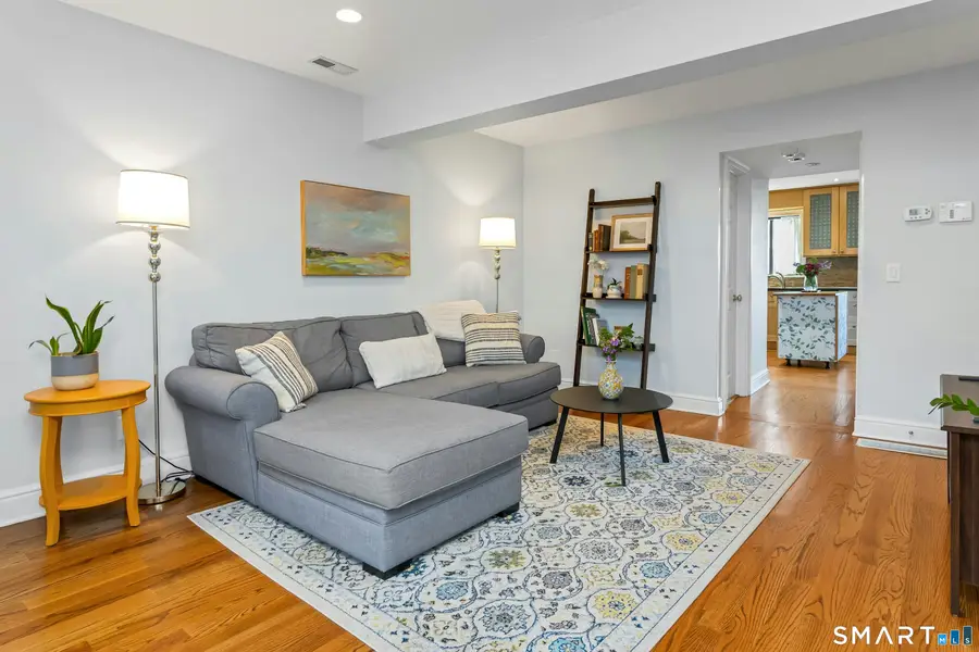 2 Dover Street #APT 5, Norwalk, CT 06850 - Image #2