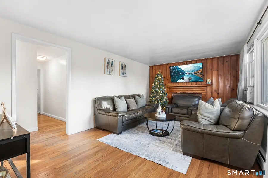 12 Sention Avenue, Norwalk, CT 06850 - Image #3