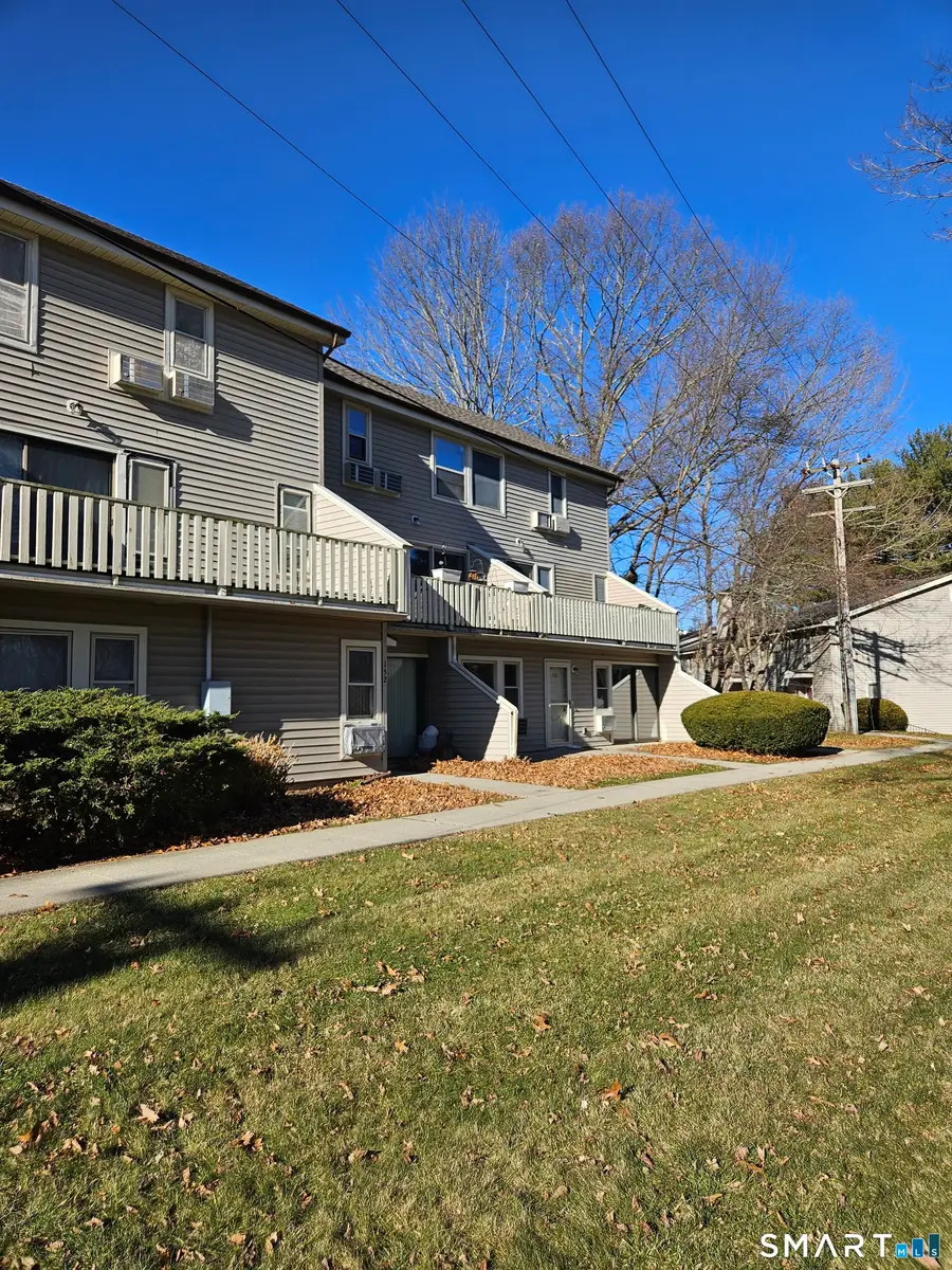 150 Sheraton Lane #150, Norwich, CT 06360 - Image #2