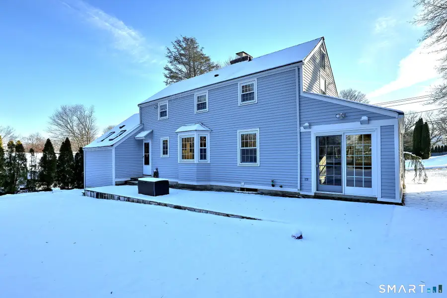 16 Killian Avenue, Trumbull, CT 06611 - Image #3
