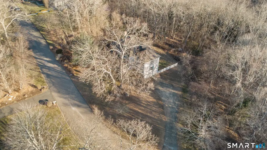 2 Greenwood Lane, Guilford, CT 06437 - Image #3