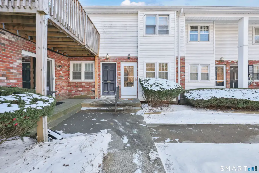 E6 Bradley Circle #6, Enfield, CT 06082 - Image #3