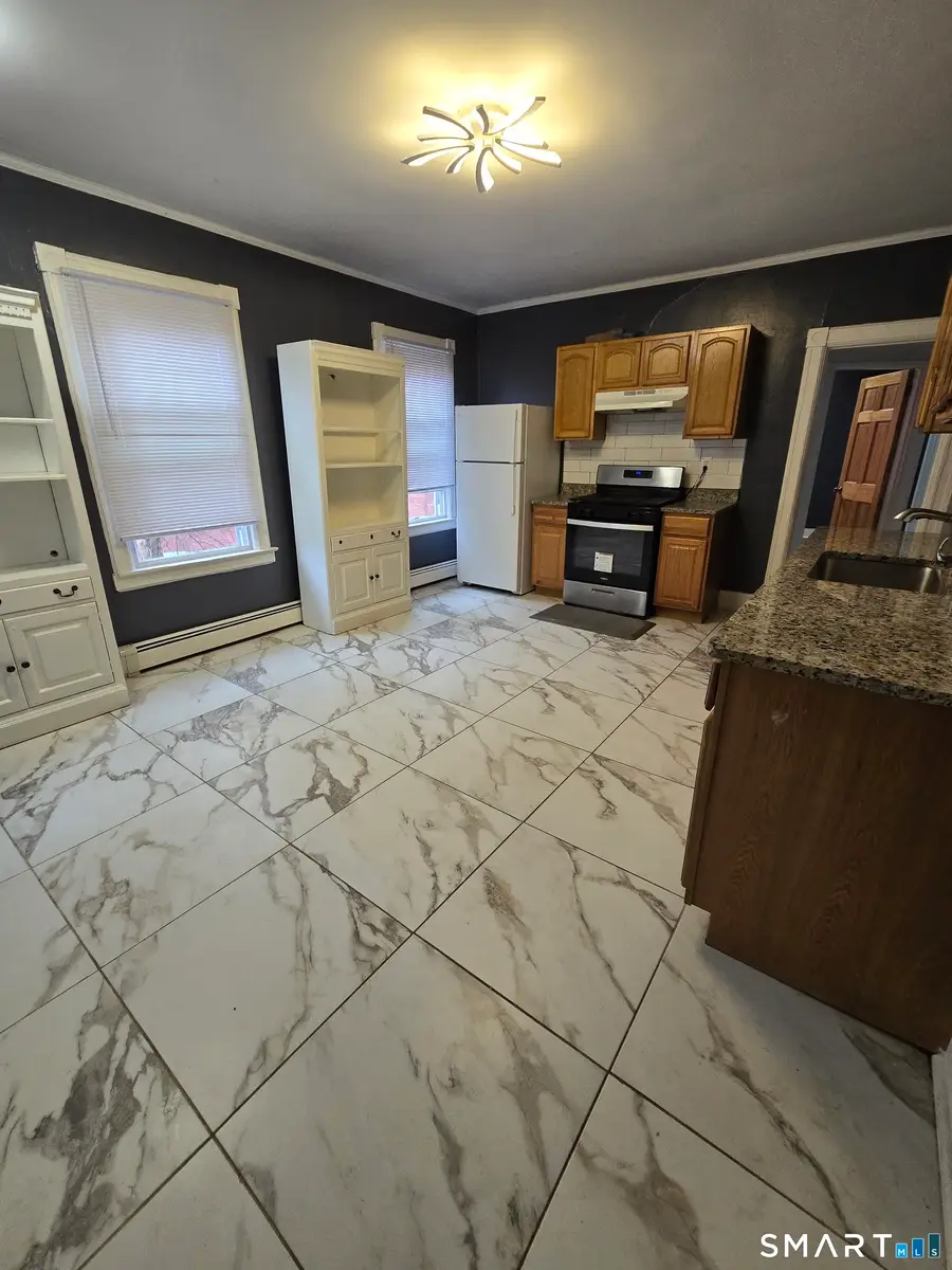 66 Edgewood Street, Hartford, CT 06112 - Image #3